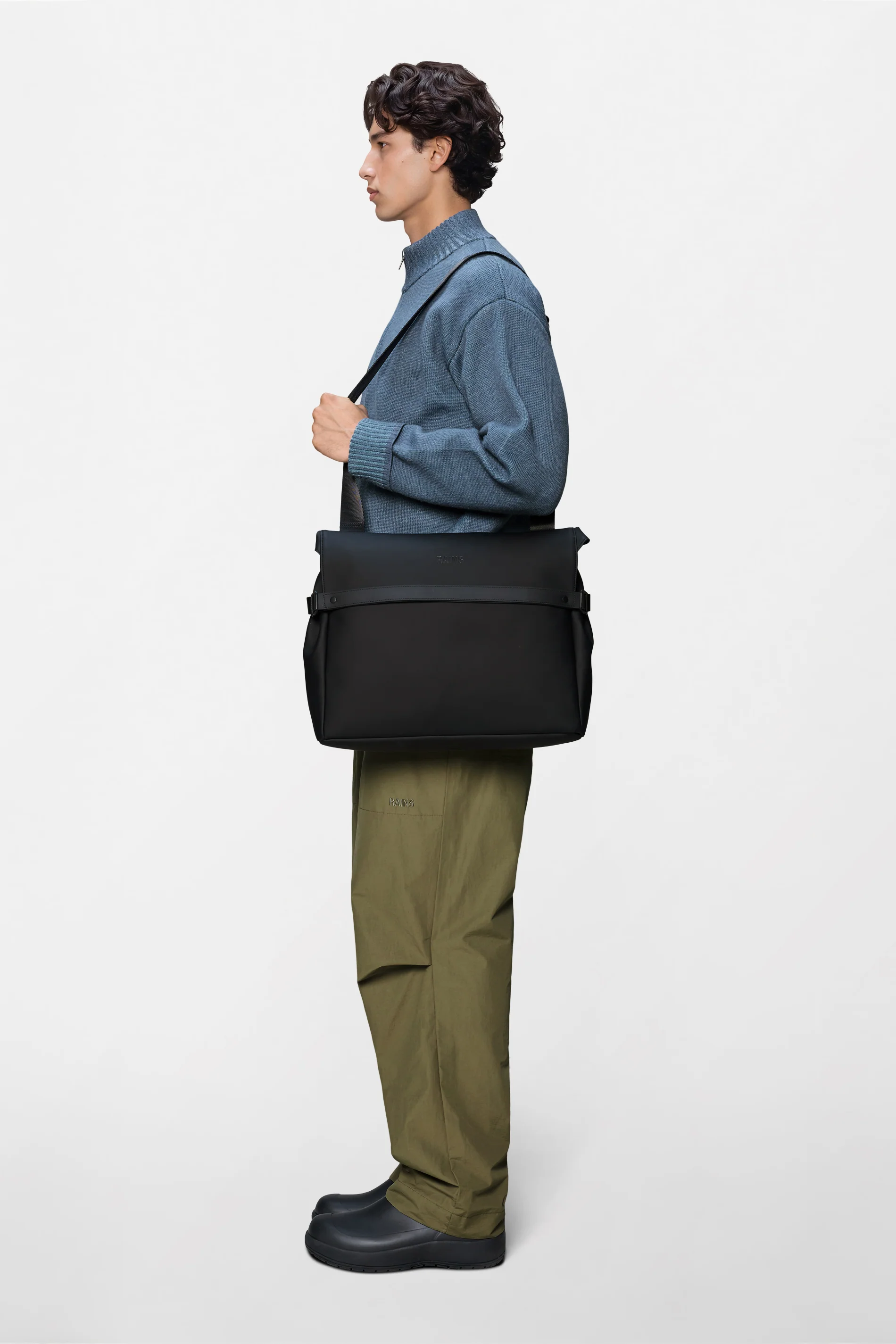 OTG Messenger Bag - Image 8