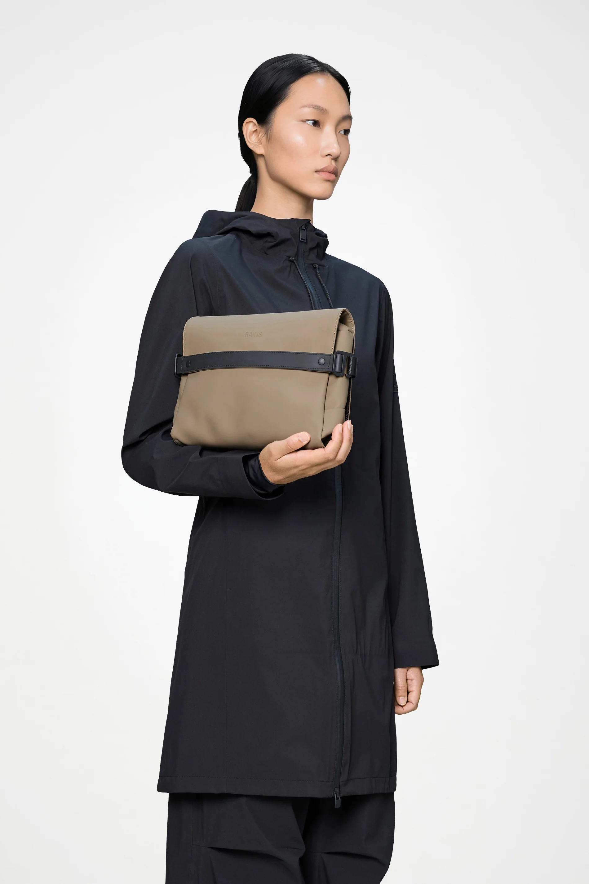 OTG Wash Bag - Image 11