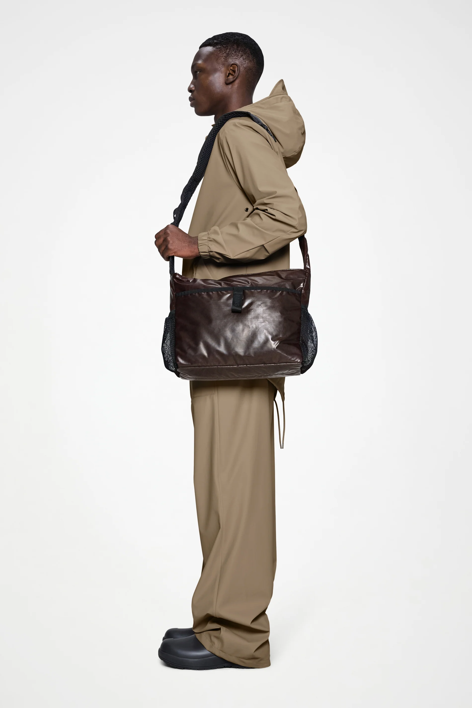 Sibu Messenger Bag - Image 2