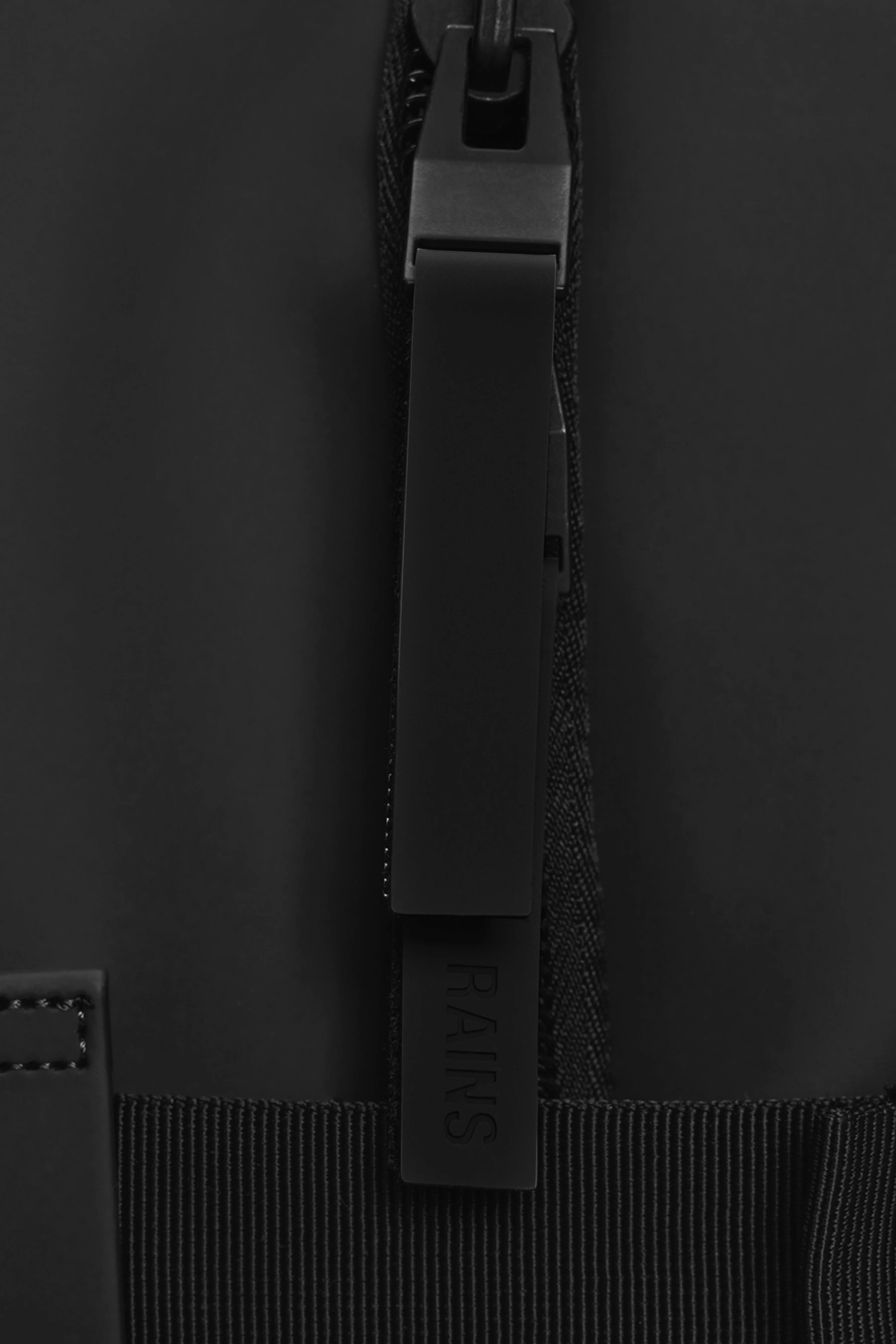 Texel Cabin Bag - Image 16