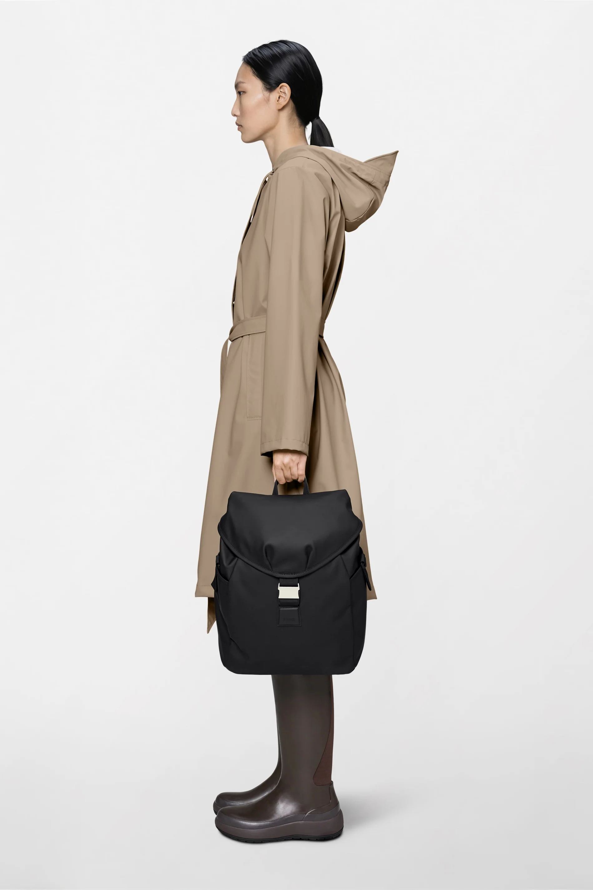 Valera Bucket Backpack - Image 11