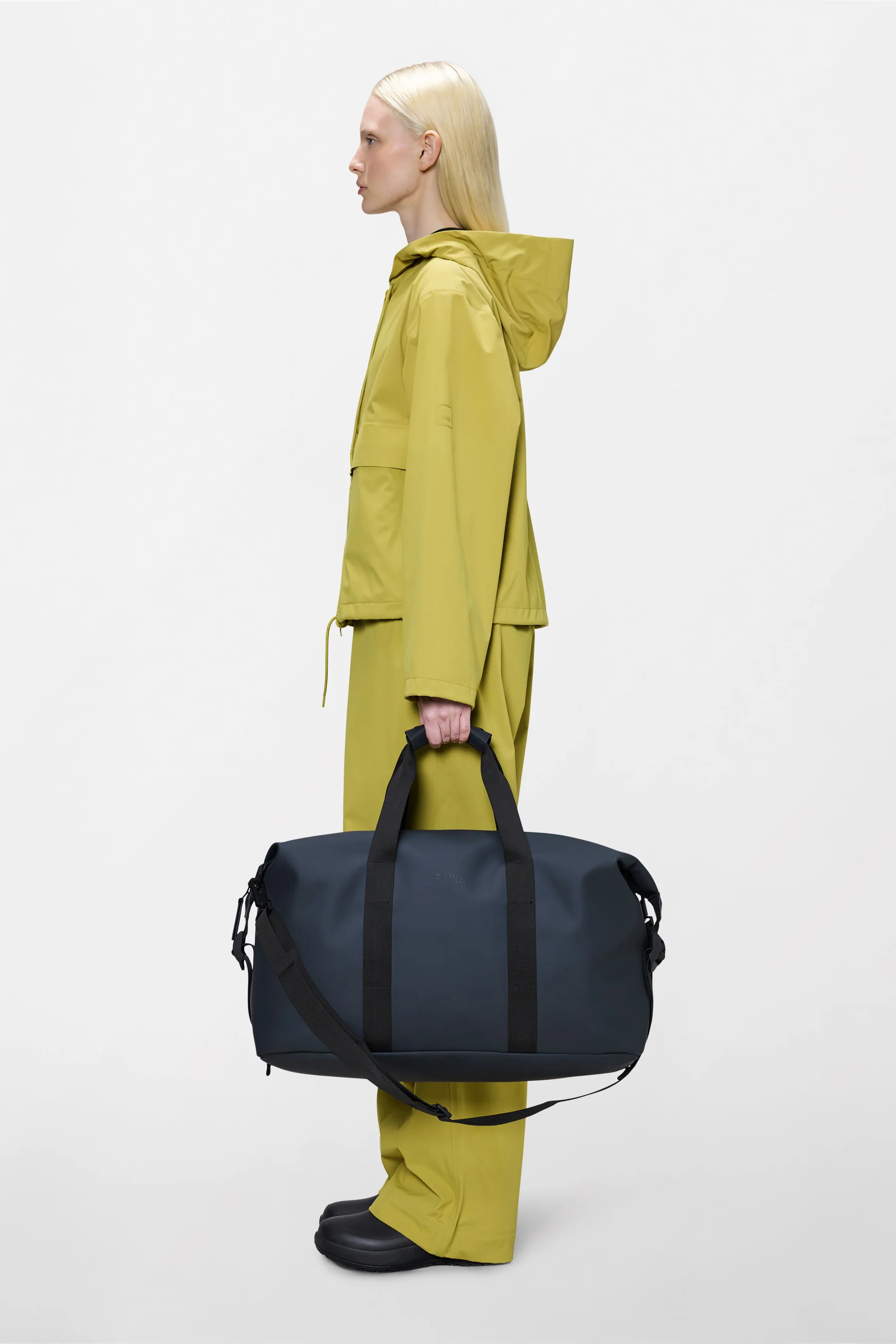 Hilo Weekend Bag - Image 15