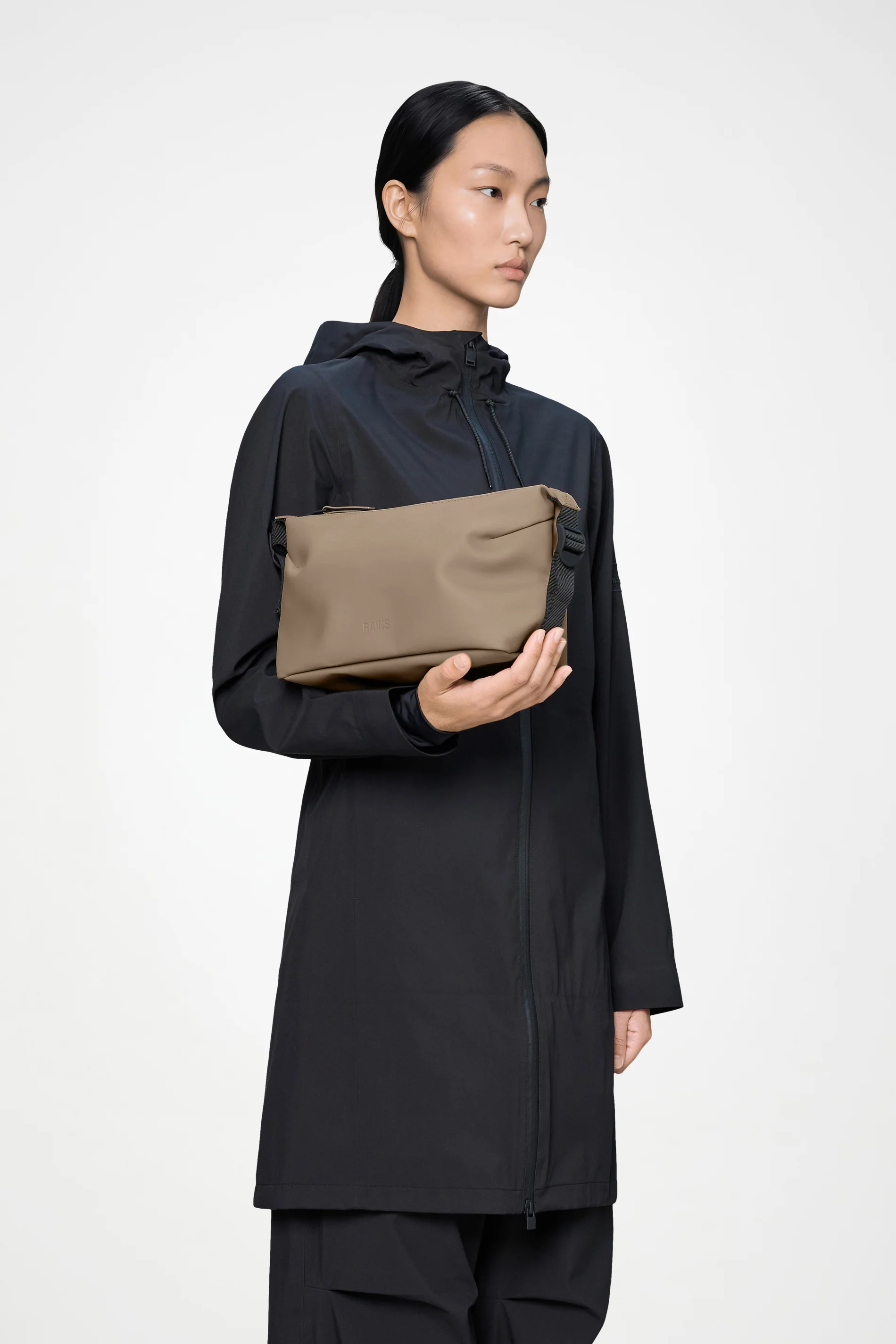 Hilo Wash Bag - Image 21